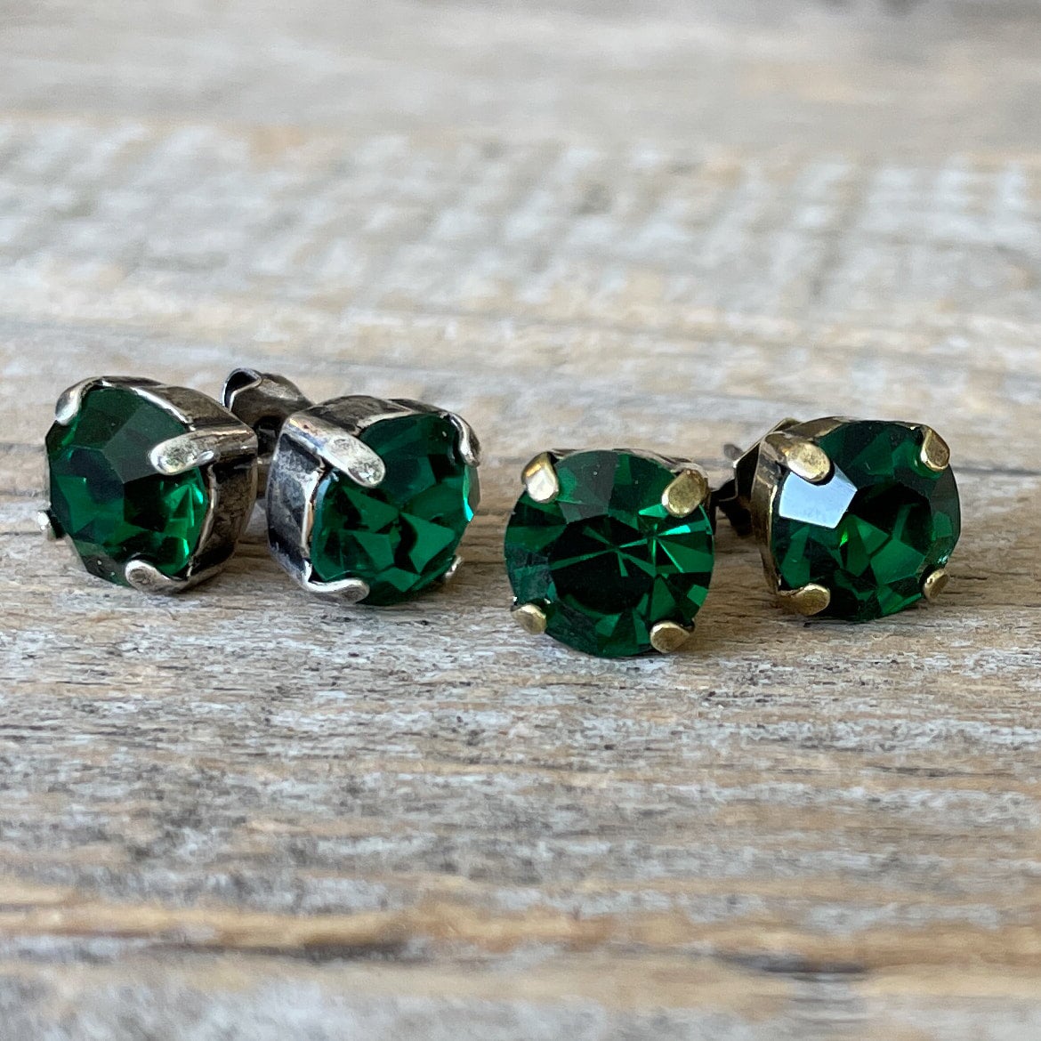 Emerald on sale post earrings